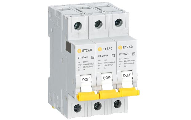 電源防雷箱在使用過程中有哪些注意事項?