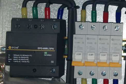 為什么后備保護器能取代斷路器保護SPD浪涌保護器?