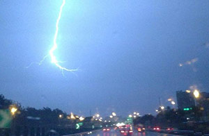 雷電的一般知識(shí)-從形成環(huán)境區(qū)別雷電的類別--易造防雷