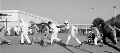 大氣電場(chǎng)儀的分類和選址要求-保護(hù)人身安全