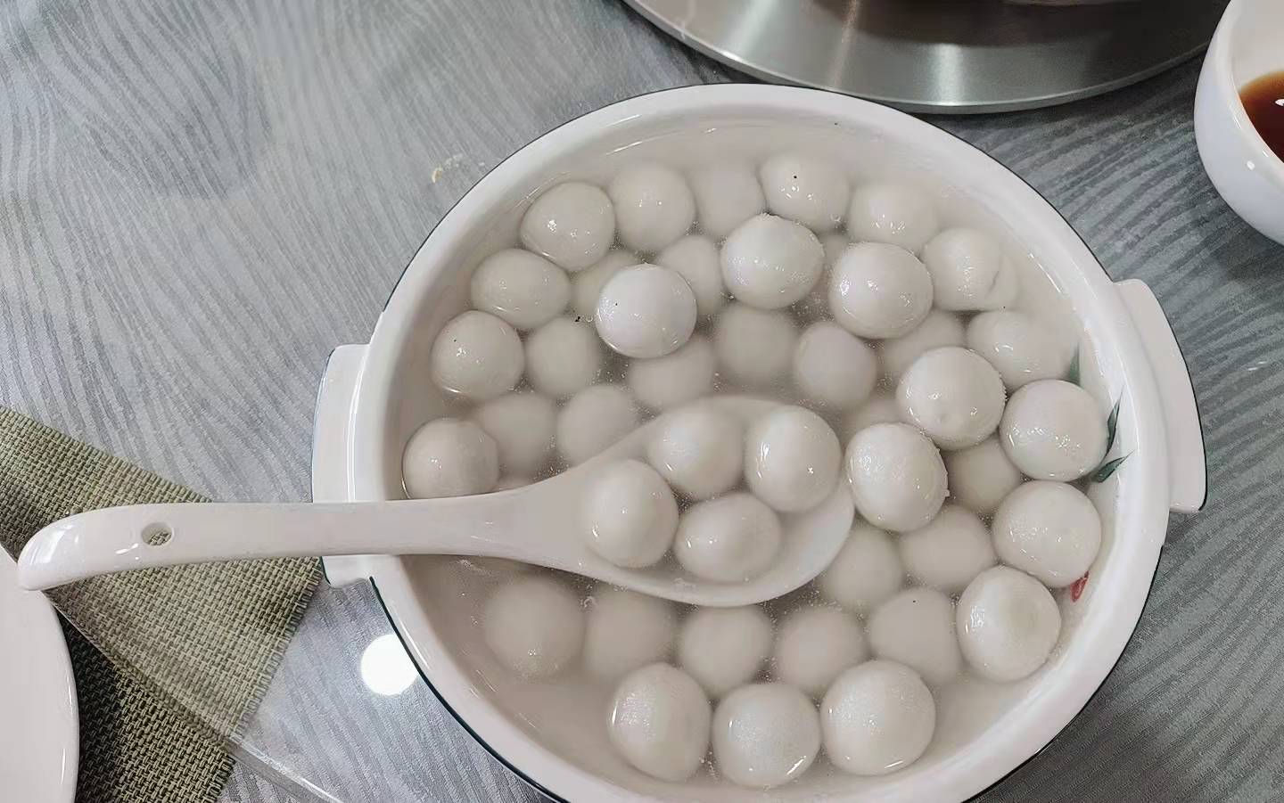 “冬至”大過(guò)年，人間小團(tuán)圓