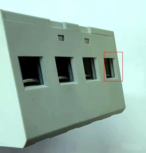 浪涌保護(hù)器新版GB/T18802.11-2020-開槽模具